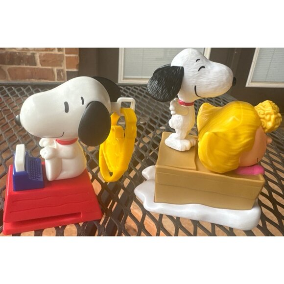 Lot of 2 Peanuts Characters Sally & Snoopy McDonald's Collectible Toys (READ) - Picture 3 of 16